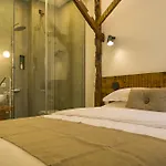 262 Boutique